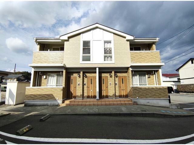 メゾン　カルム　Ⅱの物件外観写真