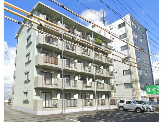 初生マンションの物件外観写真