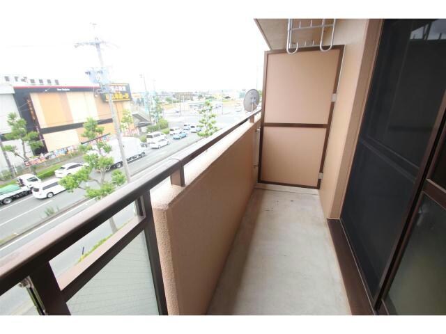 スプランドゥール半田山の物件内観写真