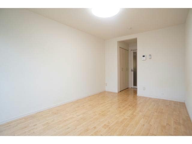 クリエール静岡大学前の物件内観写真