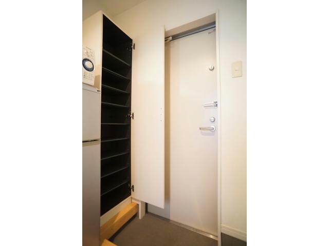 クリエール静岡大学前の物件内観写真