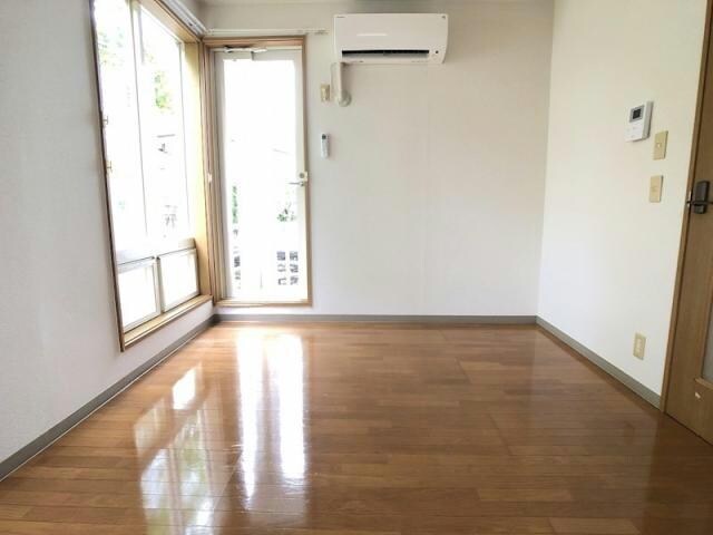 半田ビレッジ１１号棟の物件内観写真