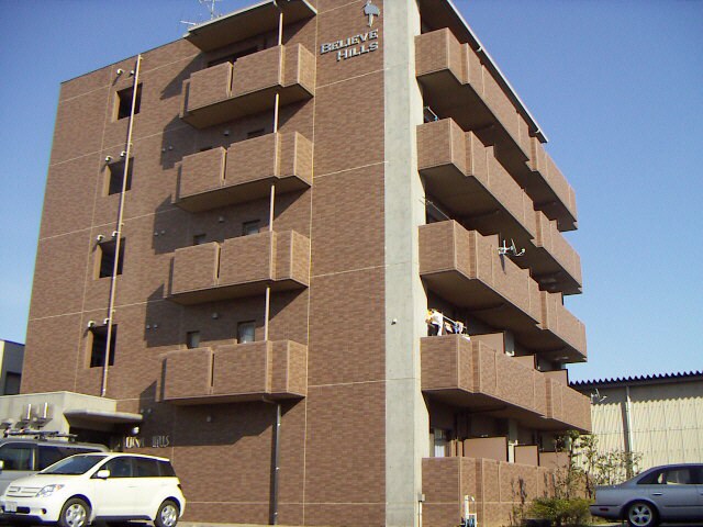 ビリーヴヒルズの物件外観写真