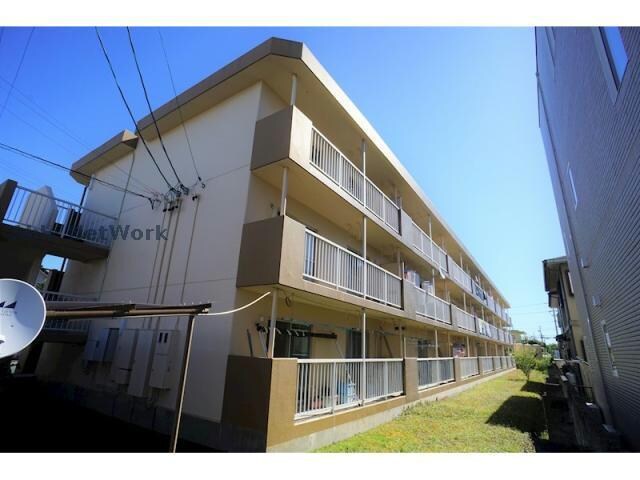 マンション　歩（あゆみ）の物件外観写真