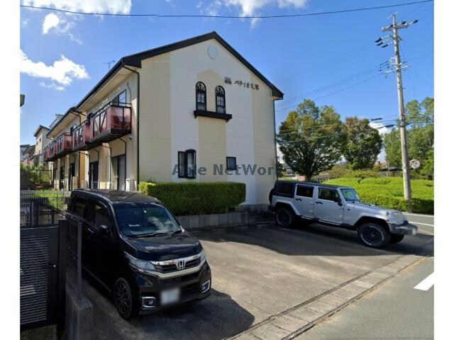 パティオ久米Ａ・Ｂの物件外観写真