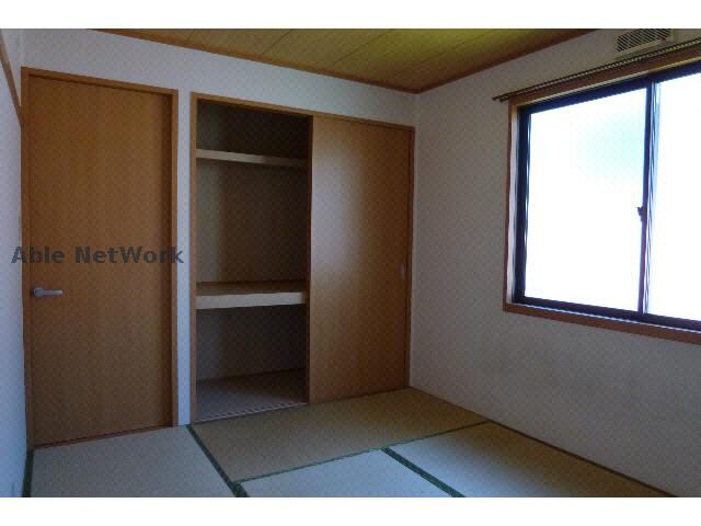 フェリーチェＡ・Ｂ（半田山）の物件内観写真