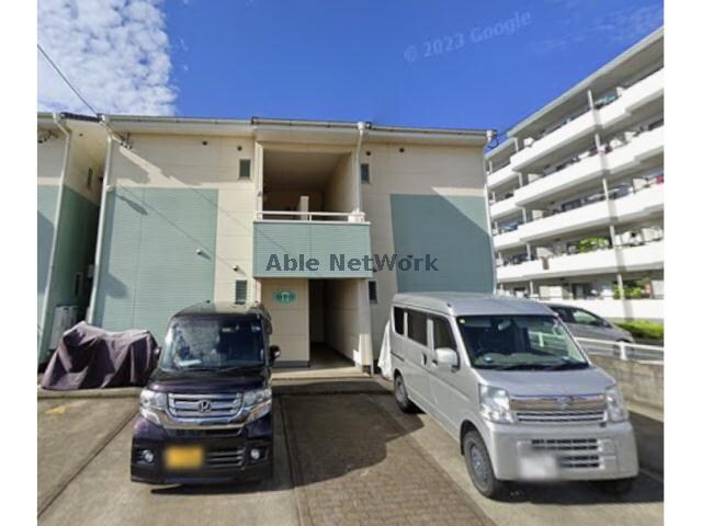 エルフ（東側）セトル（西側）の物件外観写真