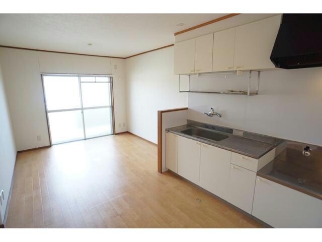 マンション大丸の物件外観写真