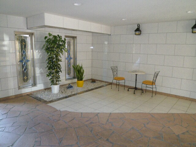 グランドール（葵西）の物件外観写真