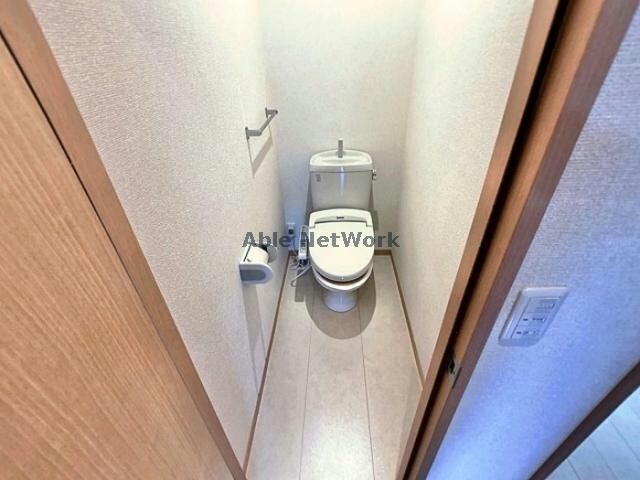 ロイヤルタウン染地台  Ｃ棟の物件内観写真