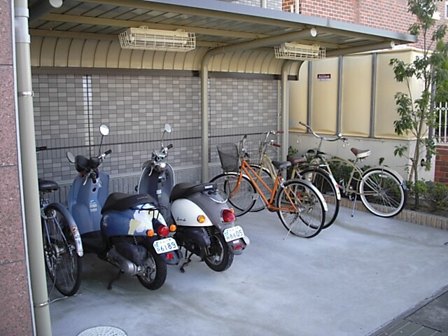 グランストーク初生の物件外観写真