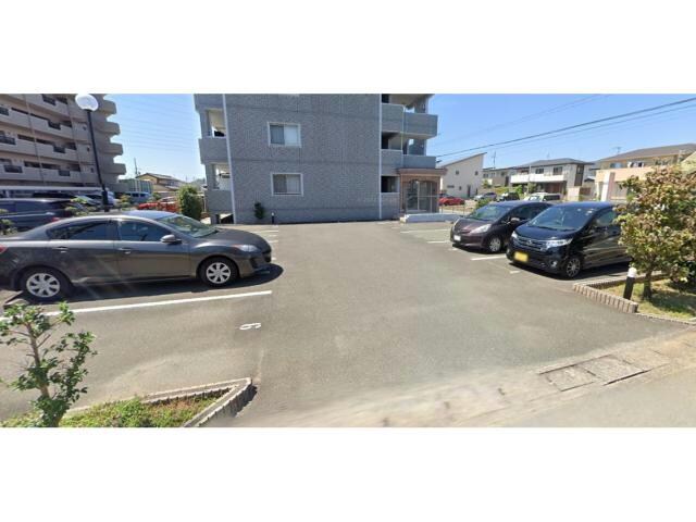 グランストーク初生の物件外観写真