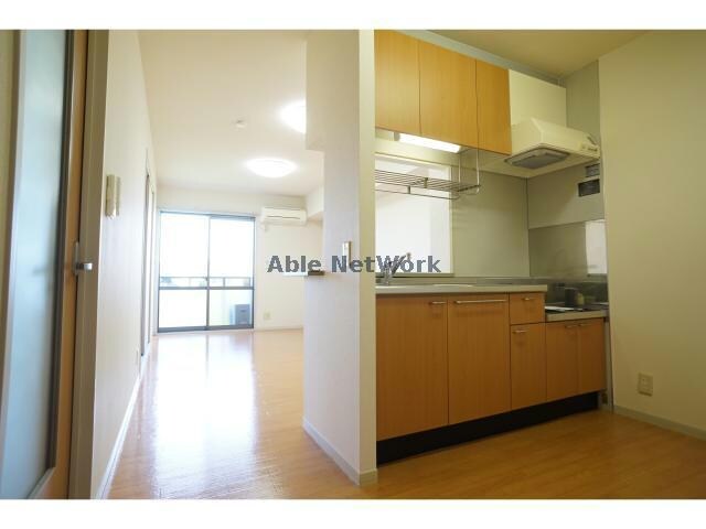 カトルセゾンの物件内観写真