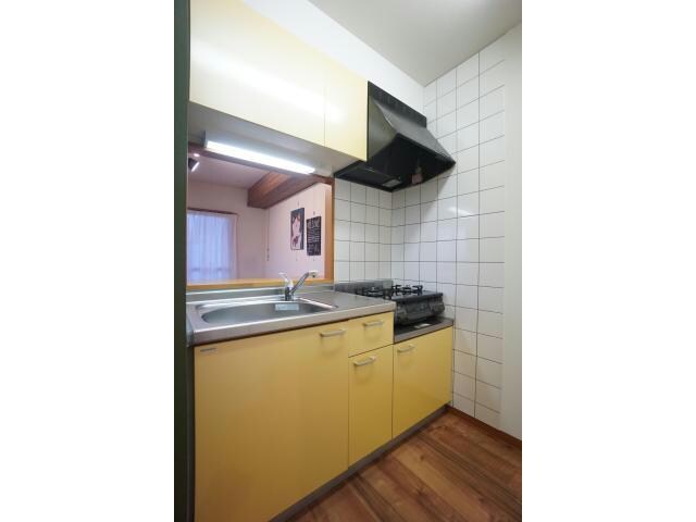 チェルシー（根洗町）の物件内観写真