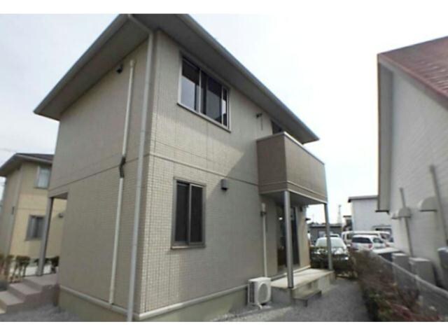 初生町貸家の物件外観写真