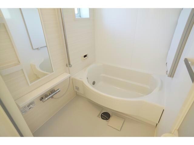 マインコートＦの物件内観写真