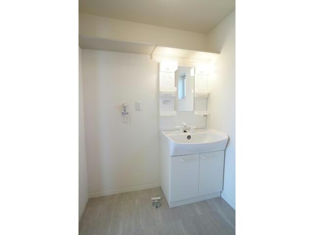 マインコートＦの物件内観写真