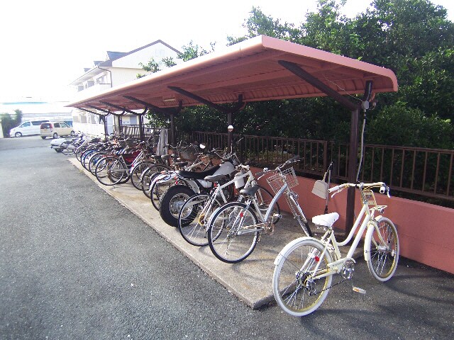 メルヴェーユBの物件外観写真