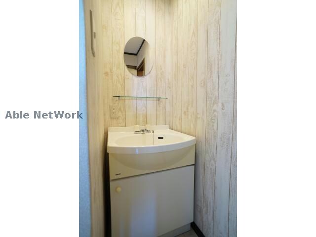 コーポ・ユトリロの物件内観写真