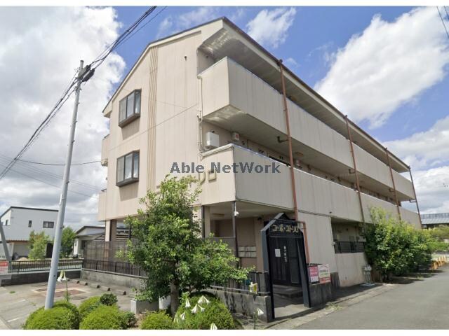 コーポ・ユトリロの物件外観写真