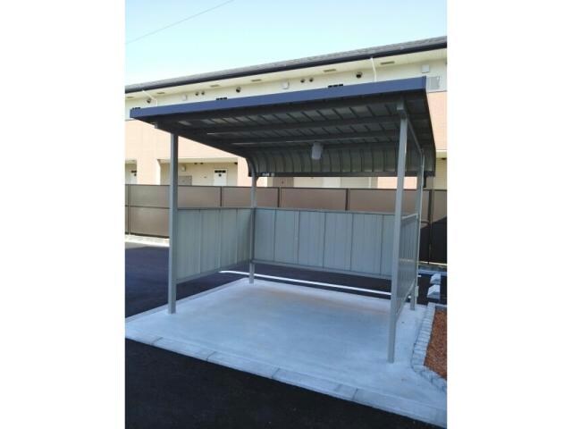 グランデの物件外観写真