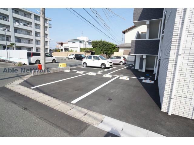 フロイデミーツ半田山の物件外観写真