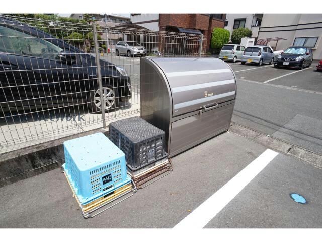 ル・リオンクリークの物件外観写真