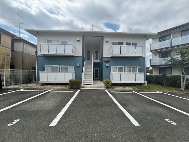 リポーズMの物件外観写真