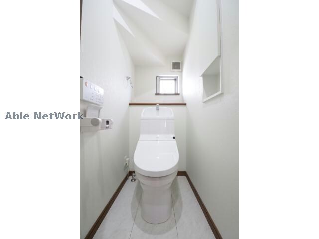 葵西2丁目貸家の物件内観写真