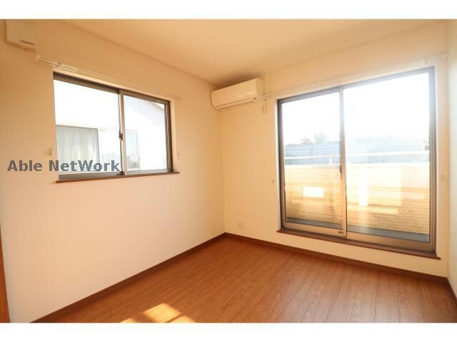 葵西2丁目貸家の物件内観写真