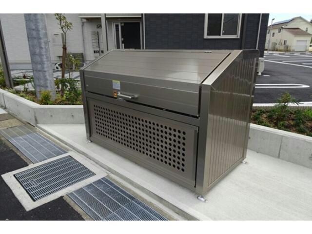 ブレーメンB棟の物件外観写真