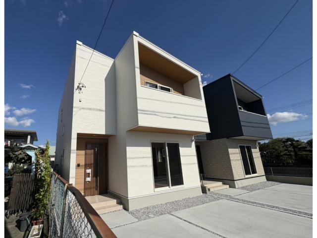 高丘北戸建の物件外観写真