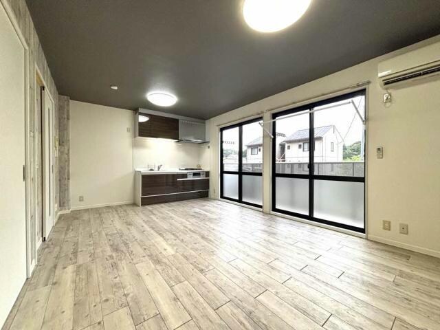 レイクステーシアの物件外観写真