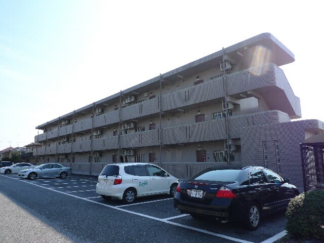 林マンションFの物件外観写真