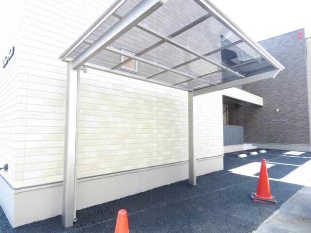 ファイン・イーストの物件外観写真