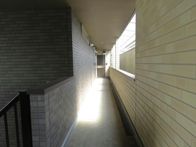 ファイン・イーストの物件外観写真