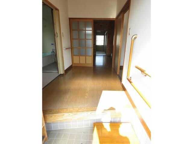 久宮宝石台貸家の物件内観写真