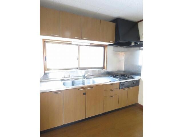 久宮宝石台貸家の物件内観写真