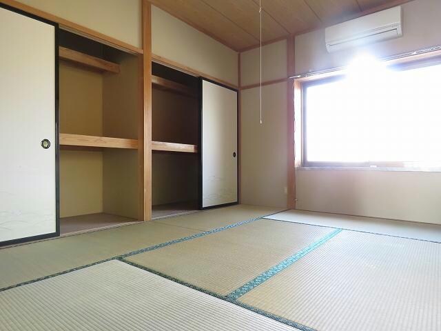 久宮宝石台貸家の物件内観写真