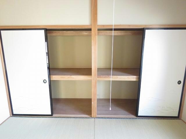 久宮宝石台貸家の物件内観写真