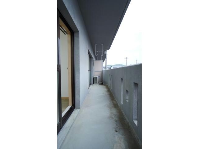 メゾンプレールの物件内観写真