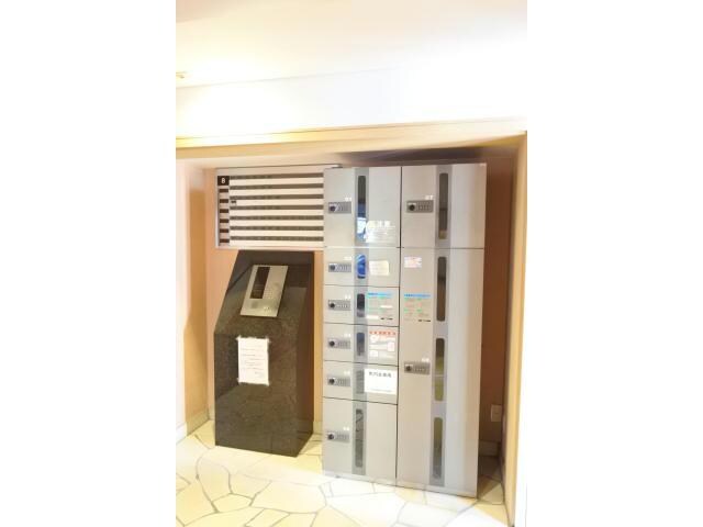 メゾン・ド・ナリヤ　A棟の物件外観写真