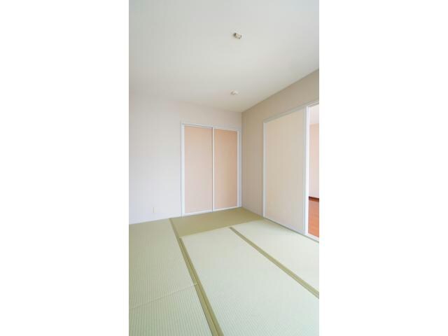 キャピトル桃山の物件内観写真