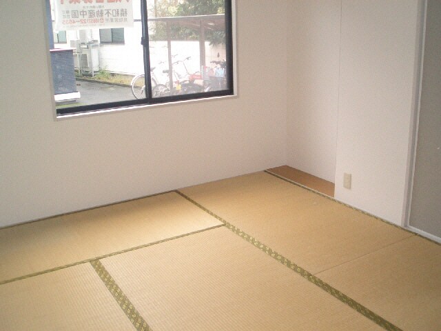 プリムリゼール　A棟の物件内観写真