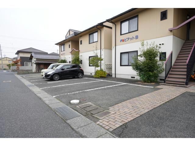 ピアットABの物件外観写真