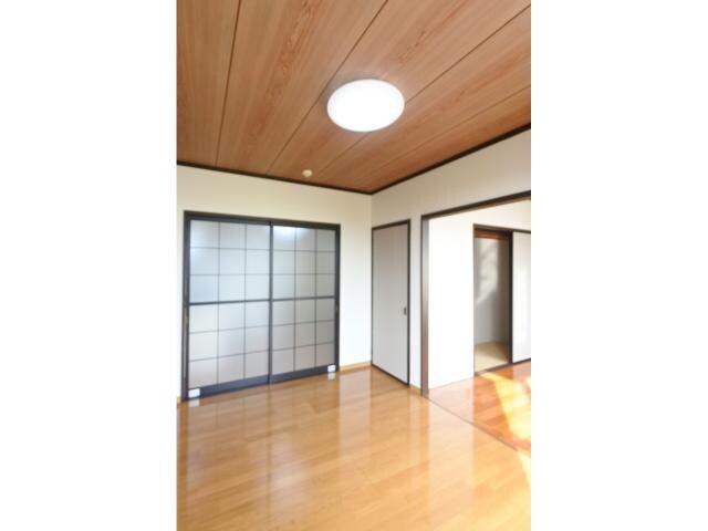 メゾンコーラルの物件内観写真