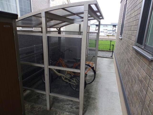 ルミナスの物件外観写真