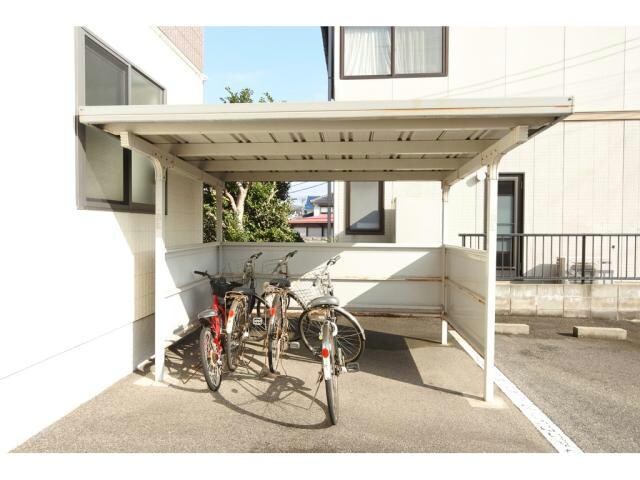 グリーン・ヴィラの物件外観写真