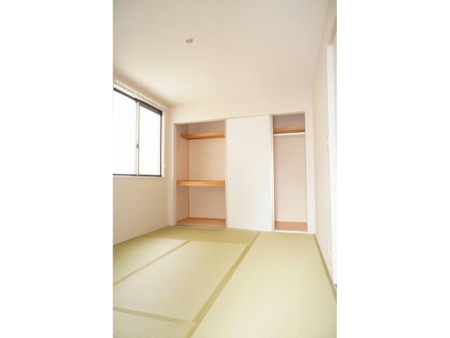 グリーン・ヴィラの物件内観写真