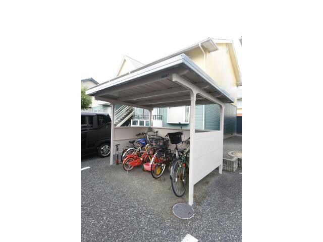 タウンアローズ68の物件外観写真